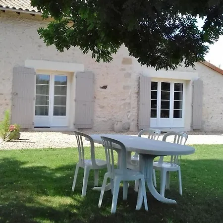 De Says Сasa de vacaciones Champagné-Saint-Hilaire