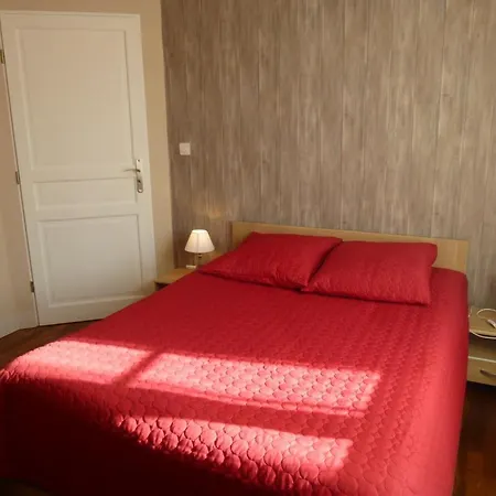 De Says * Champagné-Saint-Hilaire