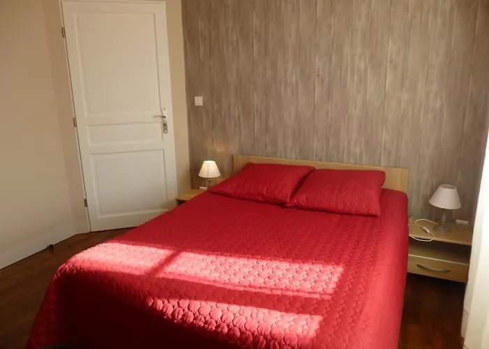 De Says * Champagné-Saint-Hilaire